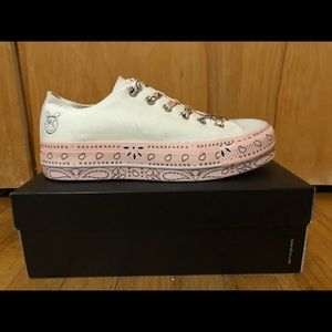 Converse X Miley Cyrus